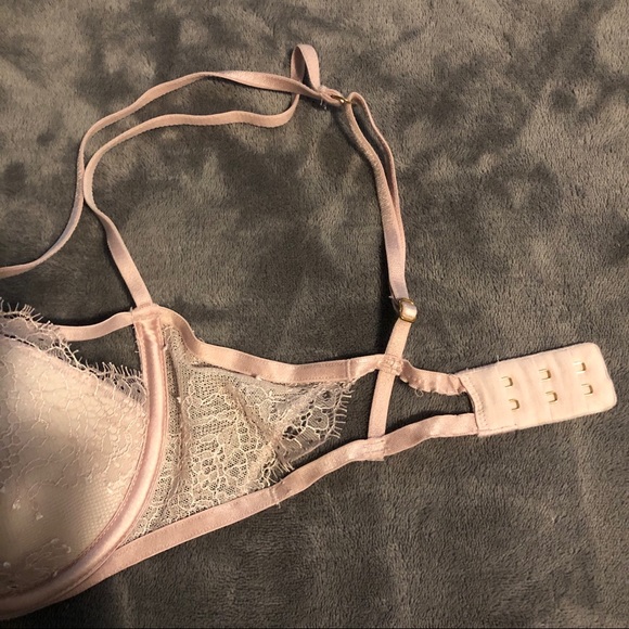 VS Caged light pink bralette 32D - Picture 2 of 4
